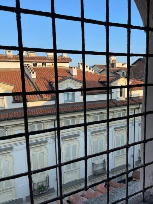 Piccola Mansardina Nel Cuore Di Torino Екстер'єр фото